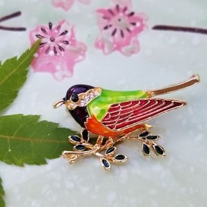💥2/$20 Bird with Crystals Brooch Pin NWT